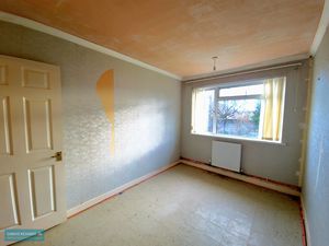 Bedroom- click for photo gallery